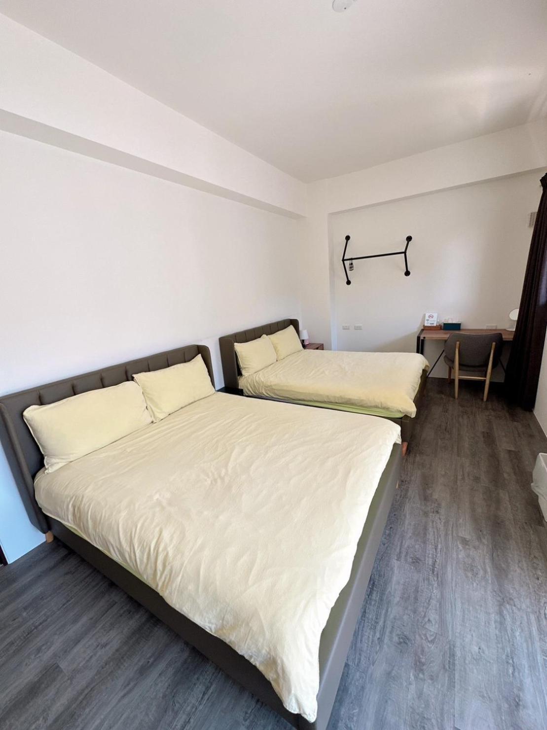 9 Tan Yuan Homestay Цзяоси Экстерьер фото